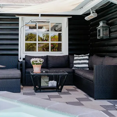 Beautiful And Romantic With Swimmingpool *